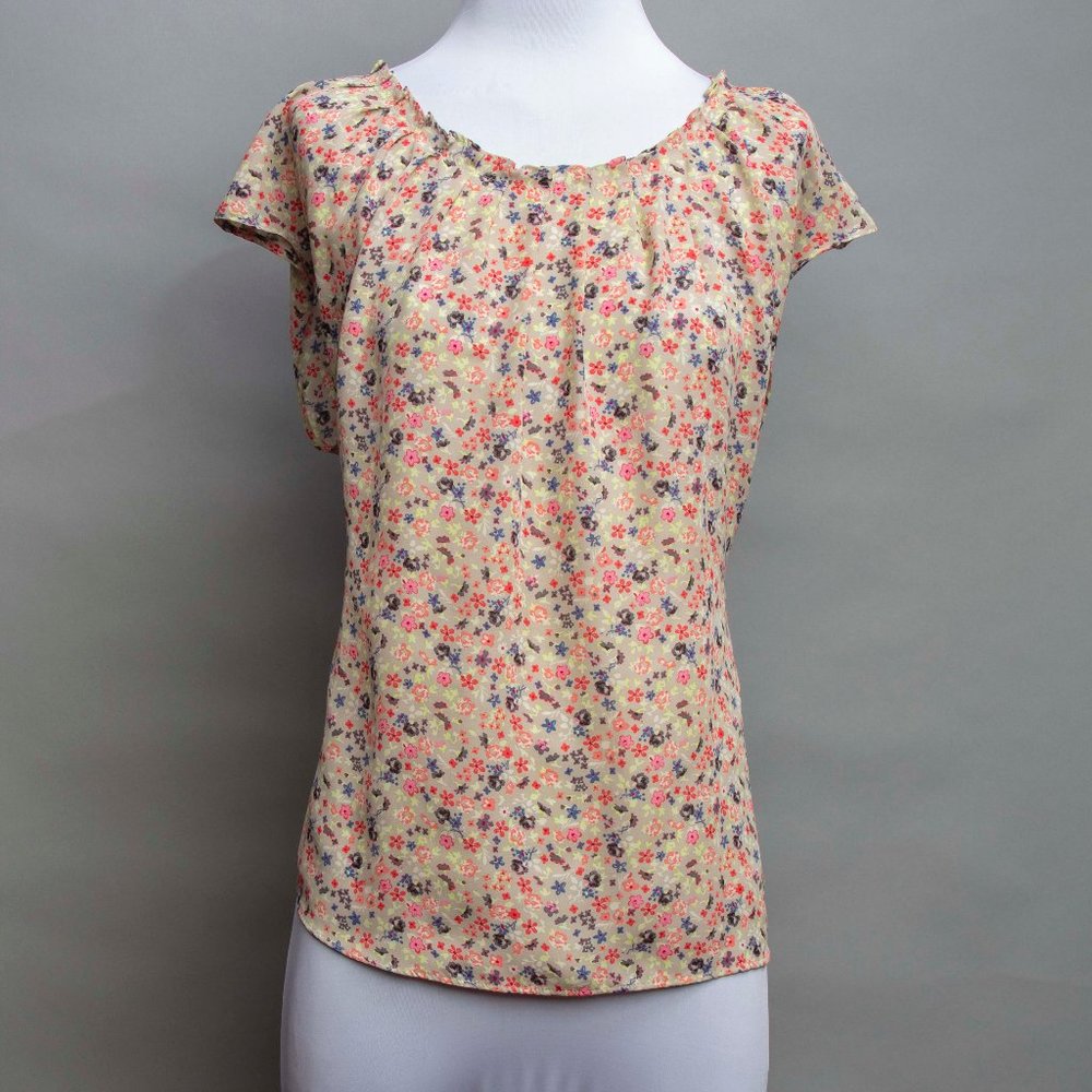 LC Pleated Scoop Neck Top Tan Colorful Flowers pattern Size XL
